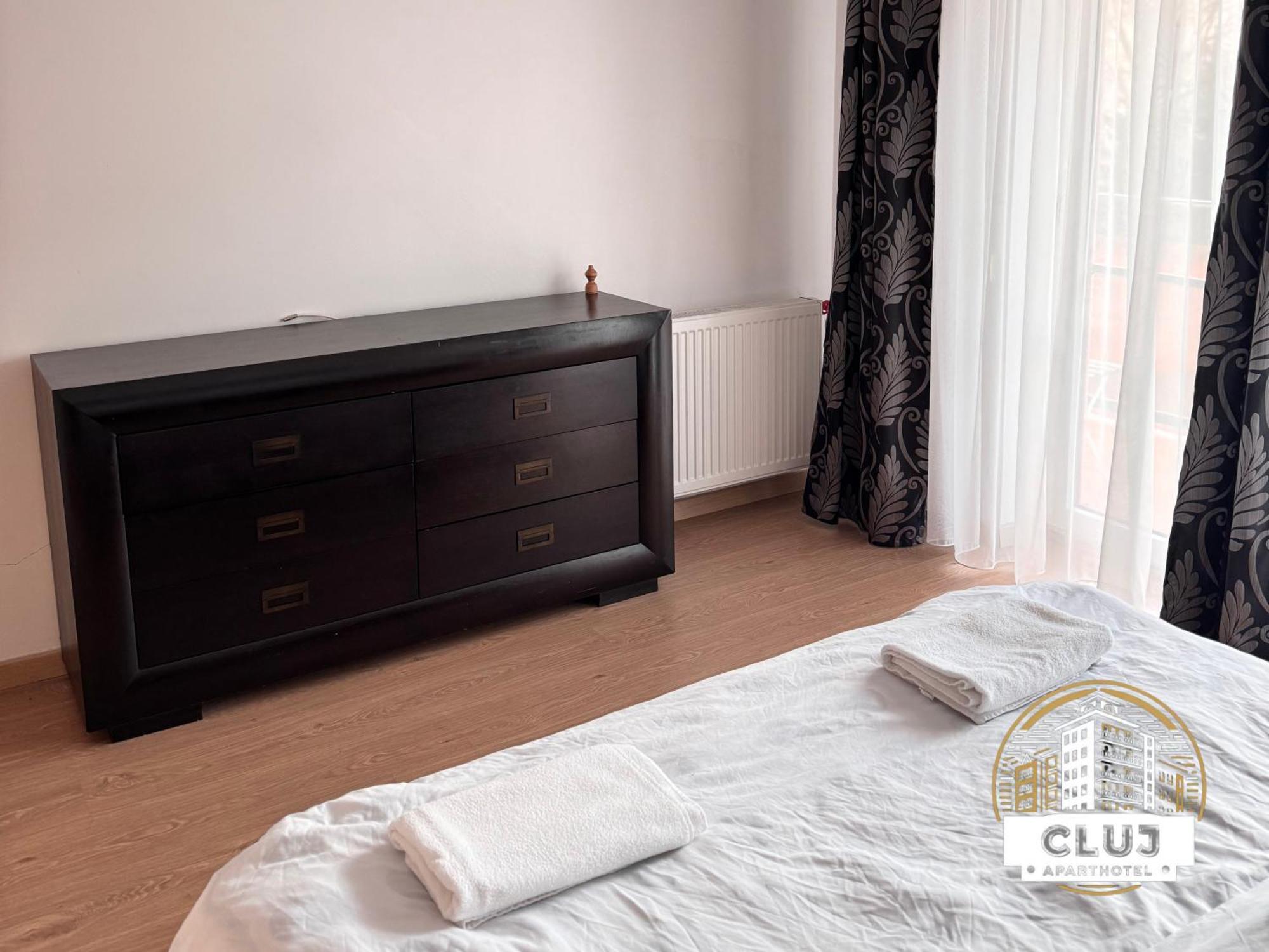 Cluj Aparthotel - Viva City - エクステリア 写真