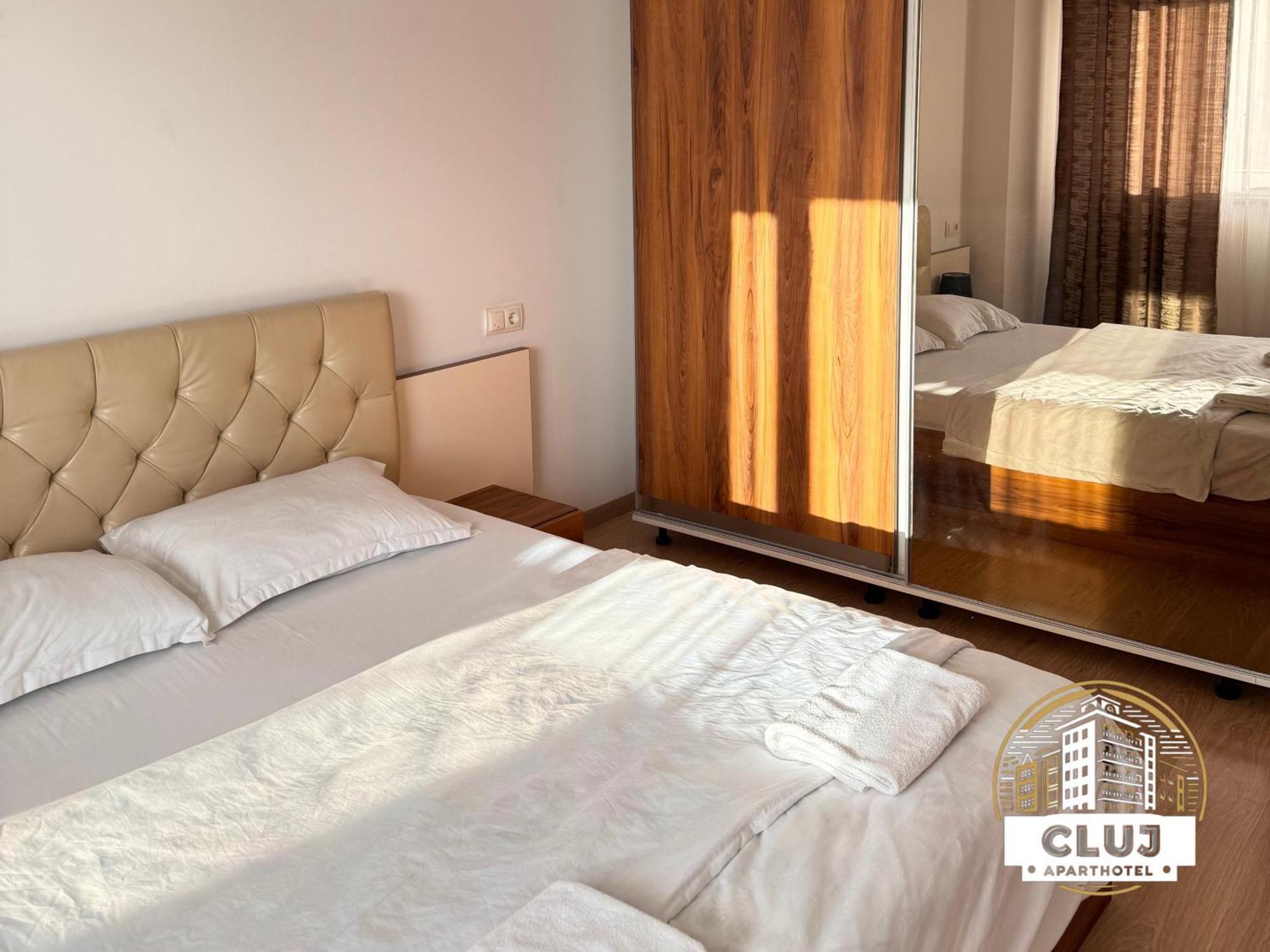 Cluj Aparthotel - Viva City - エクステリア 写真
