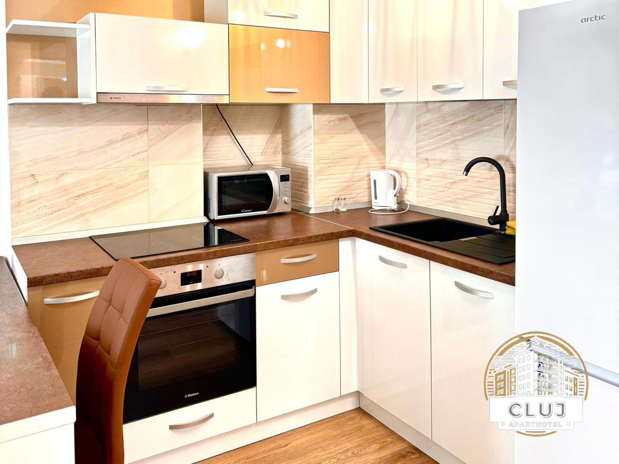 Cluj Aparthotel - Viva City - エクステリア 写真