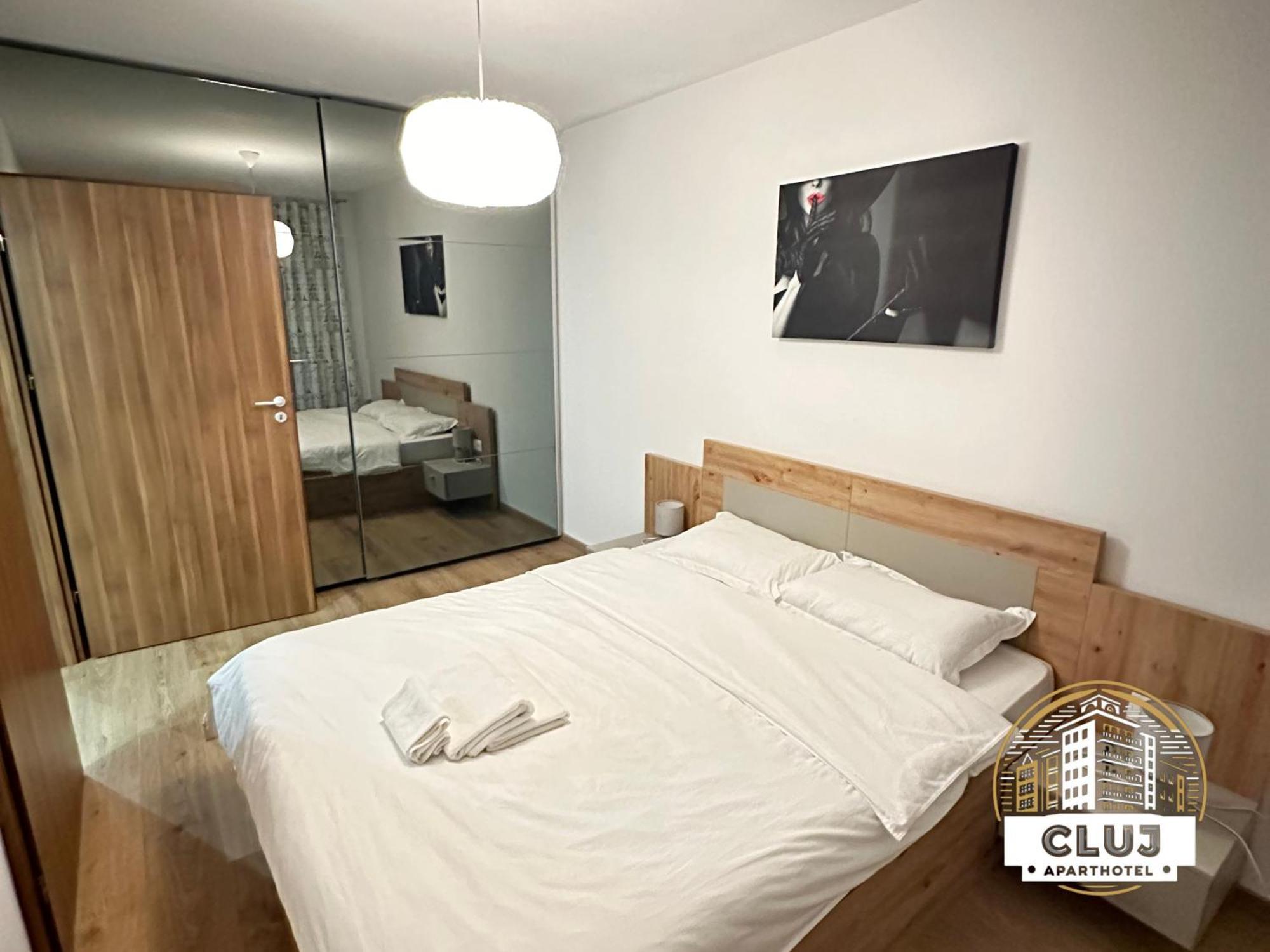 Cluj Aparthotel - Viva City - エクステリア 写真