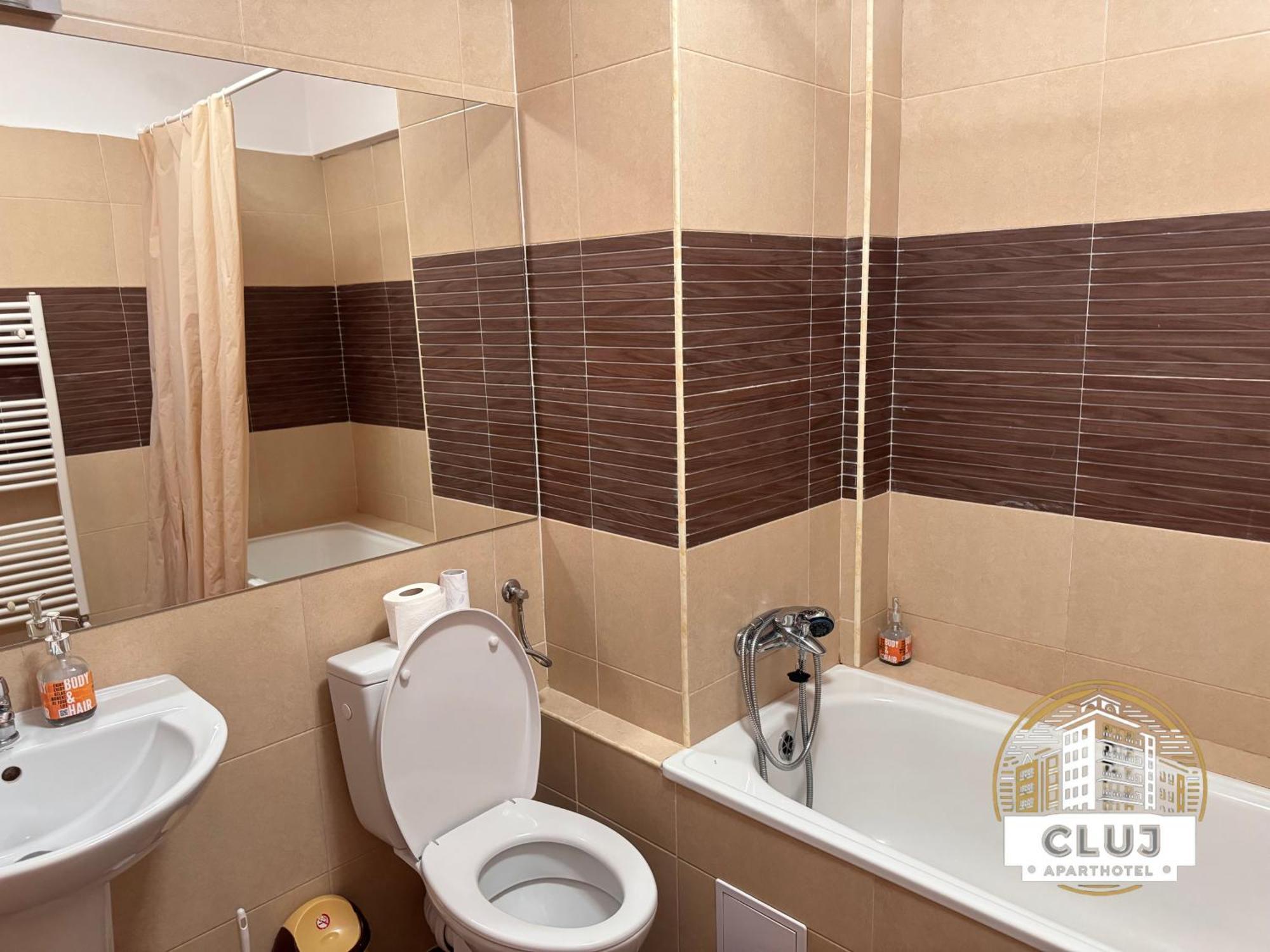 Cluj Aparthotel - Viva City - エクステリア 写真