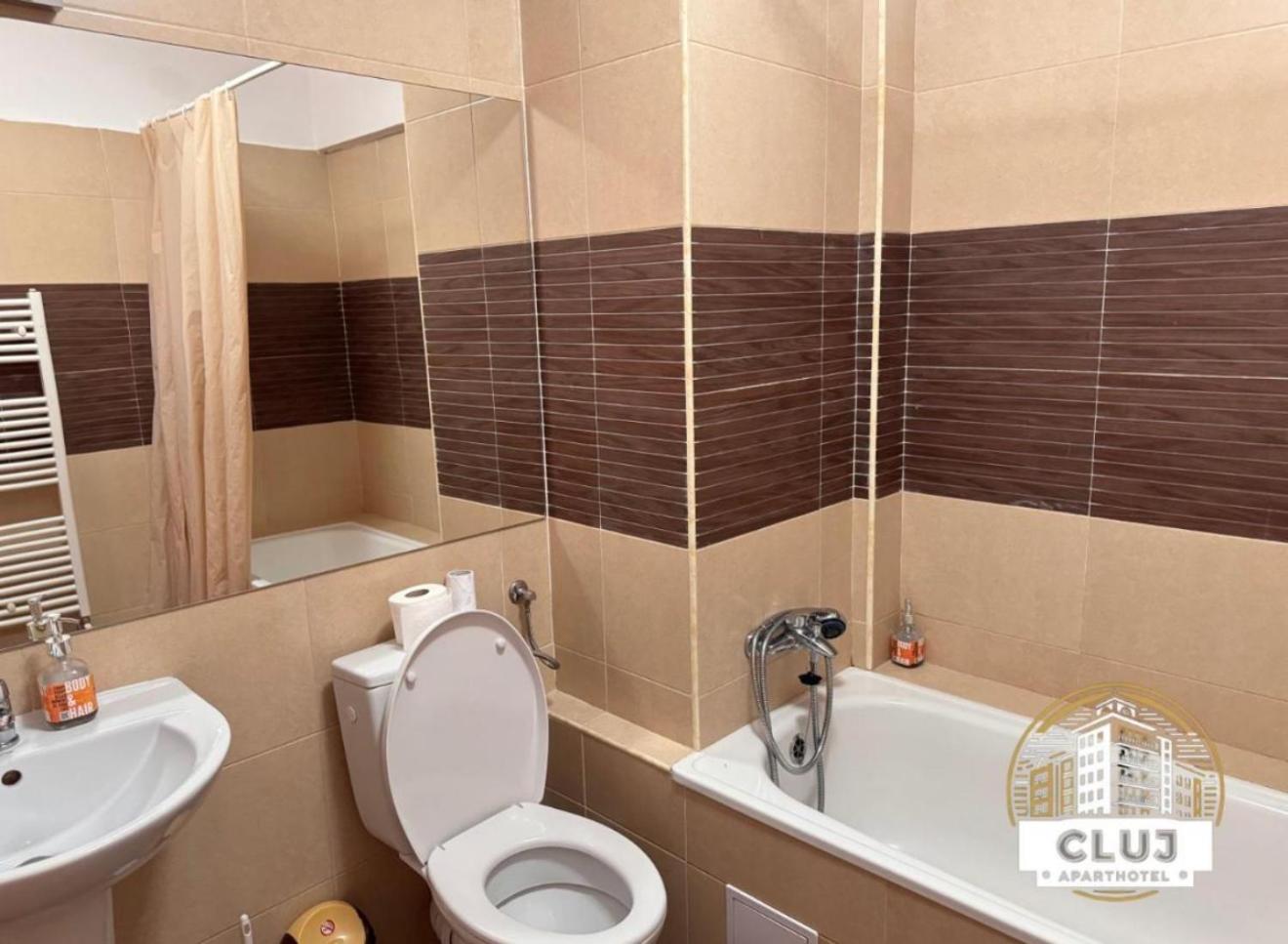 Cluj Aparthotel - Viva City - エクステリア 写真